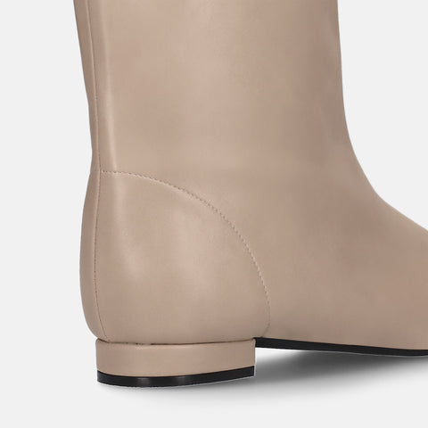 ラストワン2025AW:ワイドシャフト フラット ロングブーツ(m17059)グレージュ/mamian(マミアン)