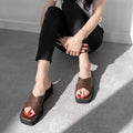 限定特価3,490円：【ユニセックス】厚底 プラットフォーム クロス サンダル（m10bn07）ダークブラウン/mamian（マミアン）